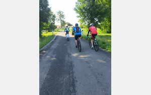 SUR LE CHEMIN DU RETOUR LE LONG DE LA VÉLODYSÉE - 11 - Port Maubert/St Loubès  - 97 km (avec une escorte de bleus du CCNG)