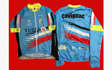 NOS NOUVEAUX MAILLOTS SONT ARRIVÉS !
